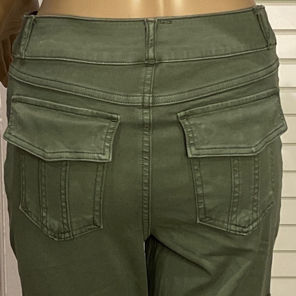 SPANX Stretch Twill Ankle Cargo Pants Soft Sage Green Size Medium Petite NWT - Picture 9 of 10